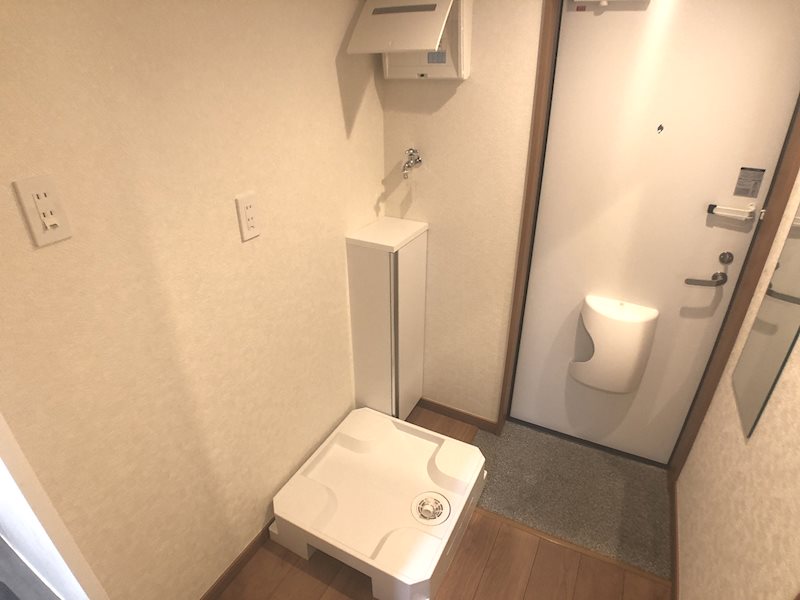 アイコート新高円寺  玄関