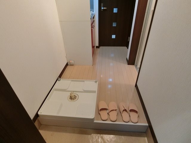 マ・ピエス東生田弐番館   玄関