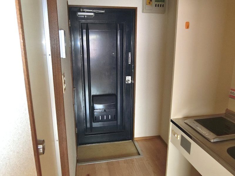 タニグチビル  玄関