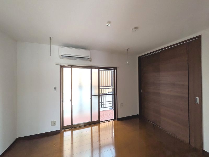 大塚ビル ベッドルーム