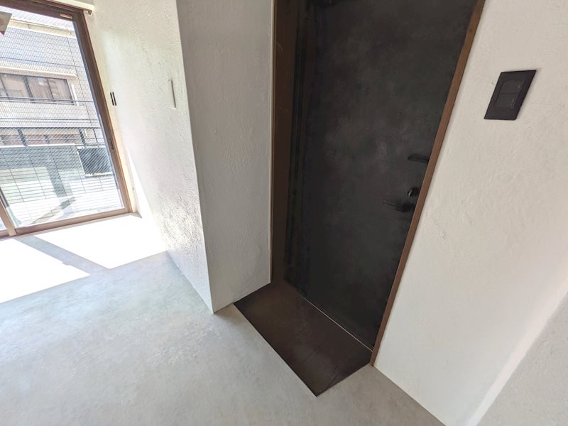 FIRSTSTAGE ASAKUSA BUILDING 玄関