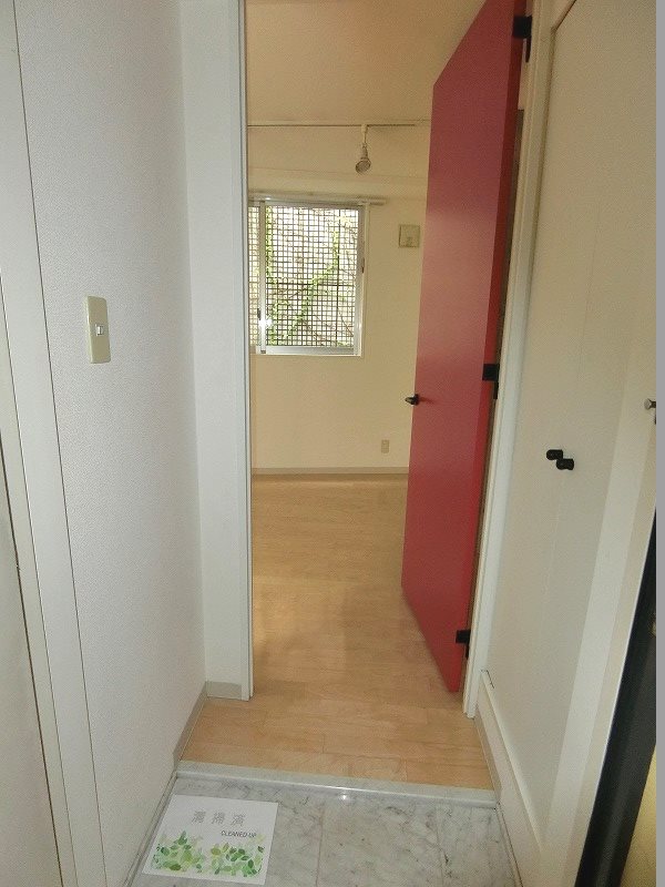 MODULOR中野  玄関