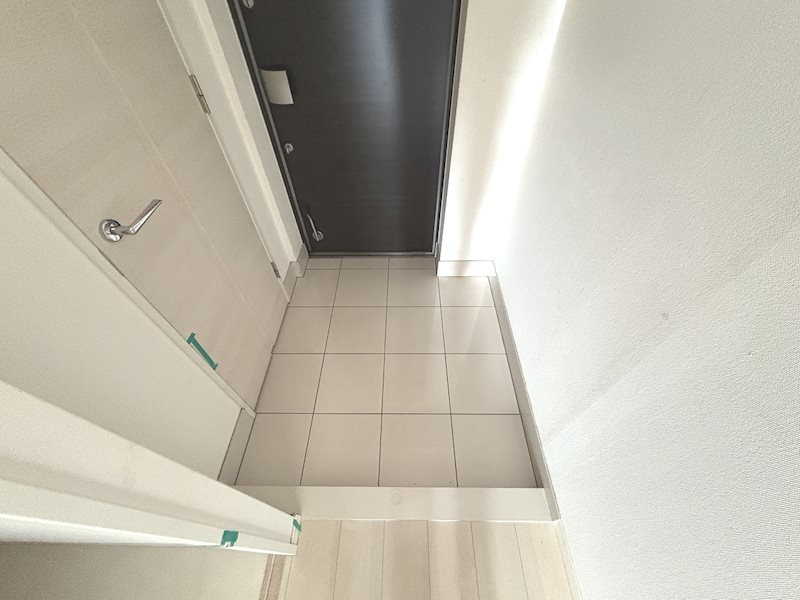 プレシス本川越 玄関