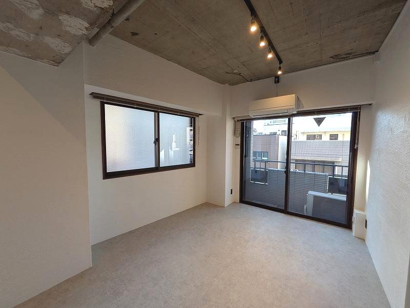 FIRSTSTAGE ASAKUSA BUILDING リビング