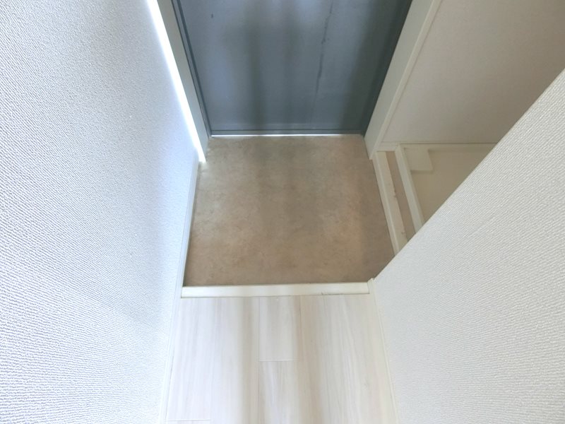 ルシエール旗の台    玄関