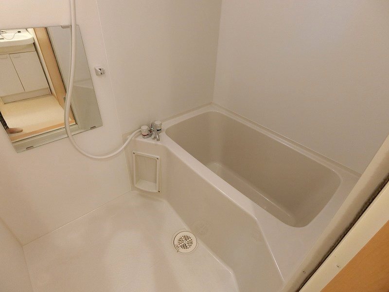 フルールメゾン   風呂画像