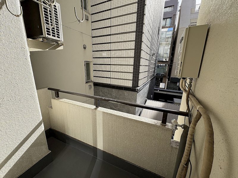 ピドル川田 ベランダ