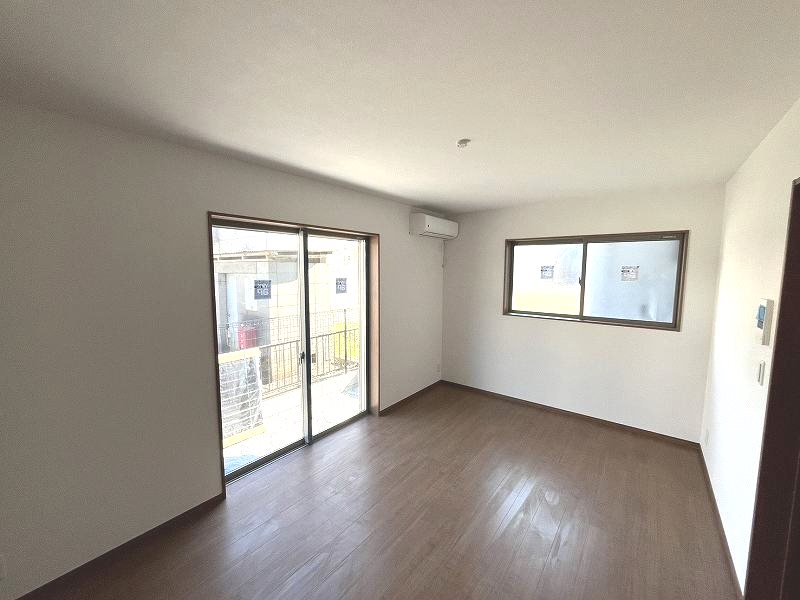 レーガベーネ松戸 玄関