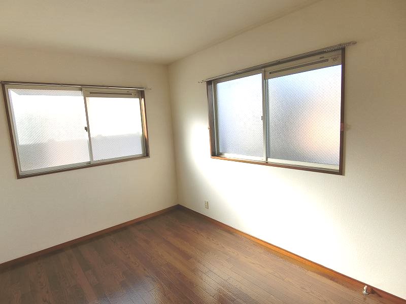 ジュネス ベッドルーム