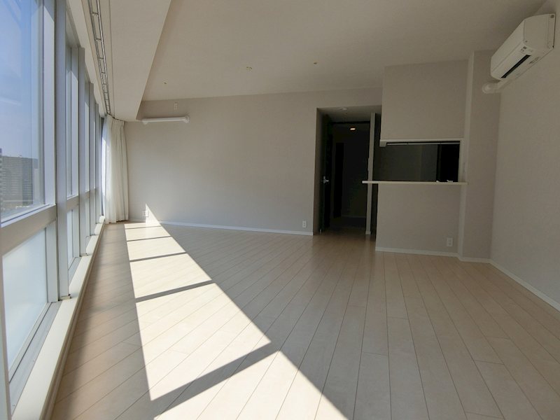 ビーコンタワーレジデンス リビング