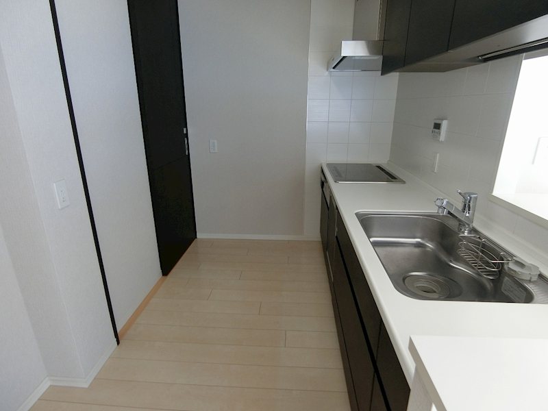 ビーコンタワーレジデンス キッチン