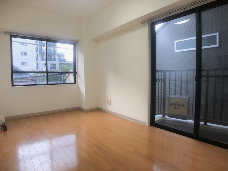 ボン・ヴォワール リビング