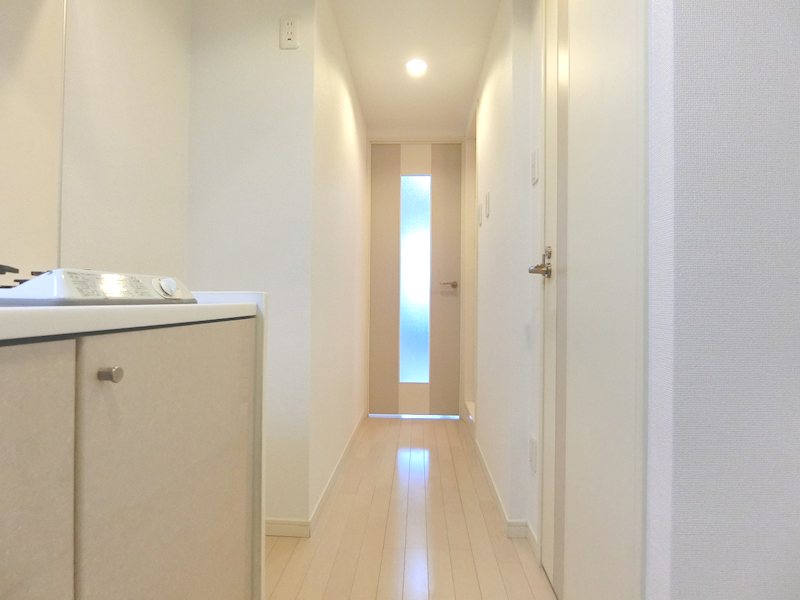 ルシエール旗の台 玄関