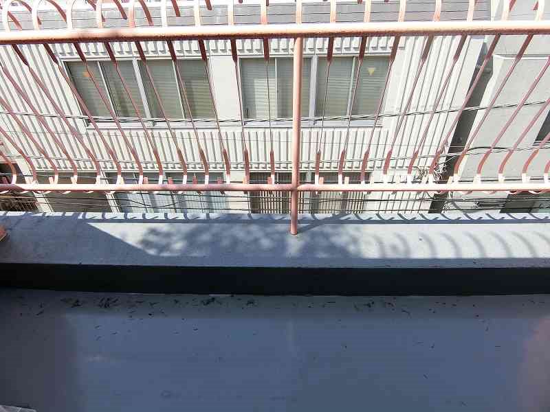 浅草妙見屋ビル ベランダ