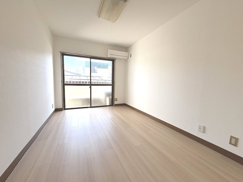 フジビル リビング