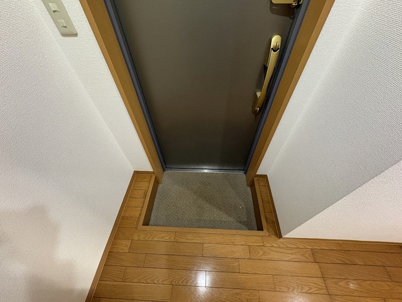 アルビオン・グレイス 玄関