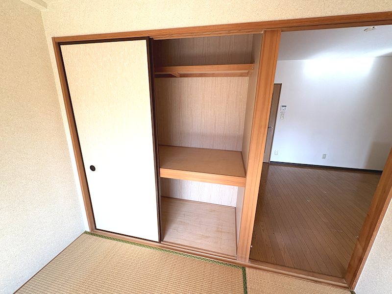 タカーラ・ハーヴェスト壱番館 収納