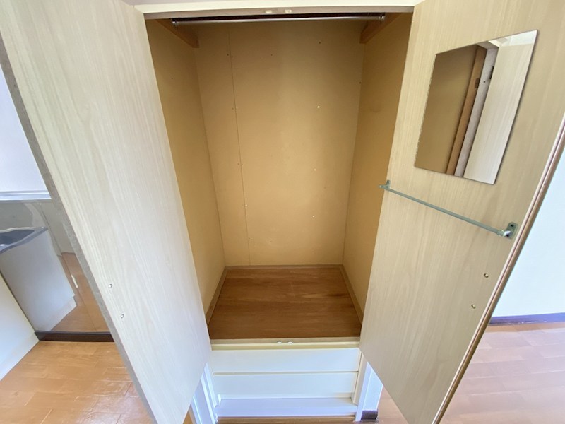 ドミール緑が丘 収納