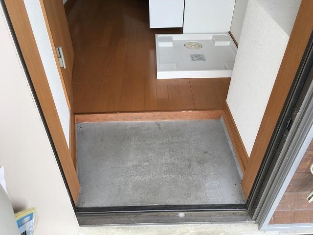 サクラハイツ 玄関