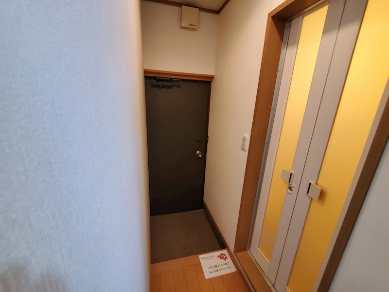 コーポびーんず 玄関