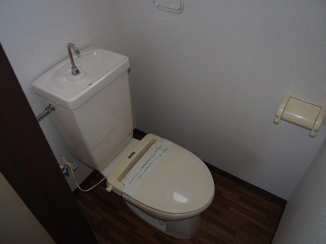 メゾン　ポプリ　B トイレ