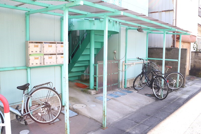 長野県上田市踏入２丁目 駐車場