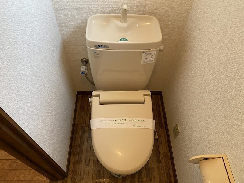 マンション PINE TREE トイレ