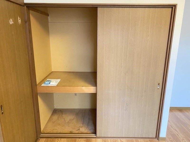 マンション PINE TREE 収納