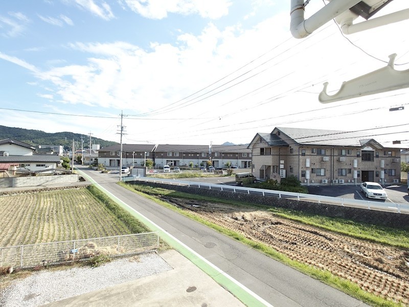 川辺町マンション ベランダ