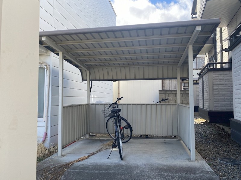 セジュール 駐車場