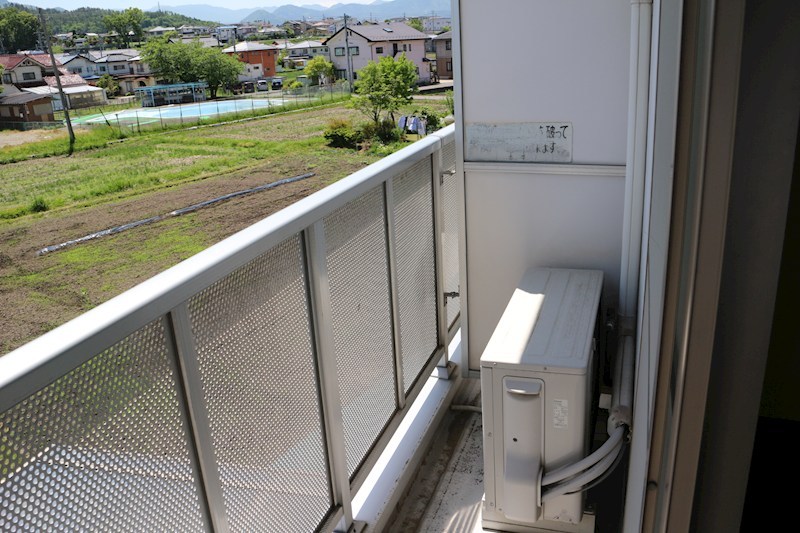 ヴィトリエ三好町 ベランダ