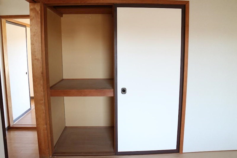 マンションあずま 収納