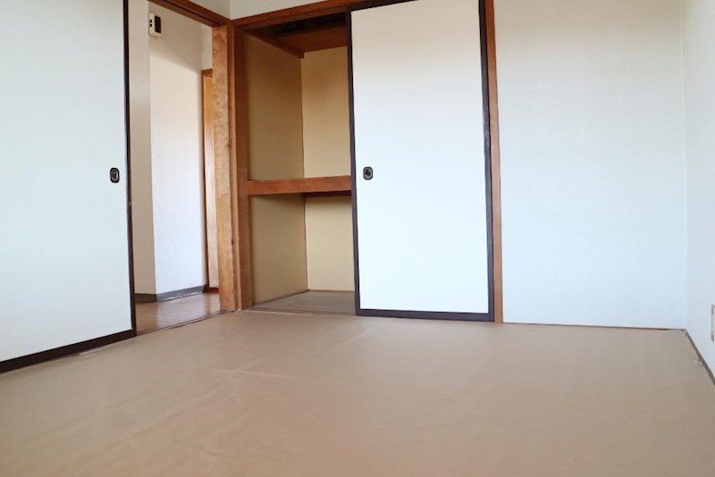 マンションあずま ベッドルーム