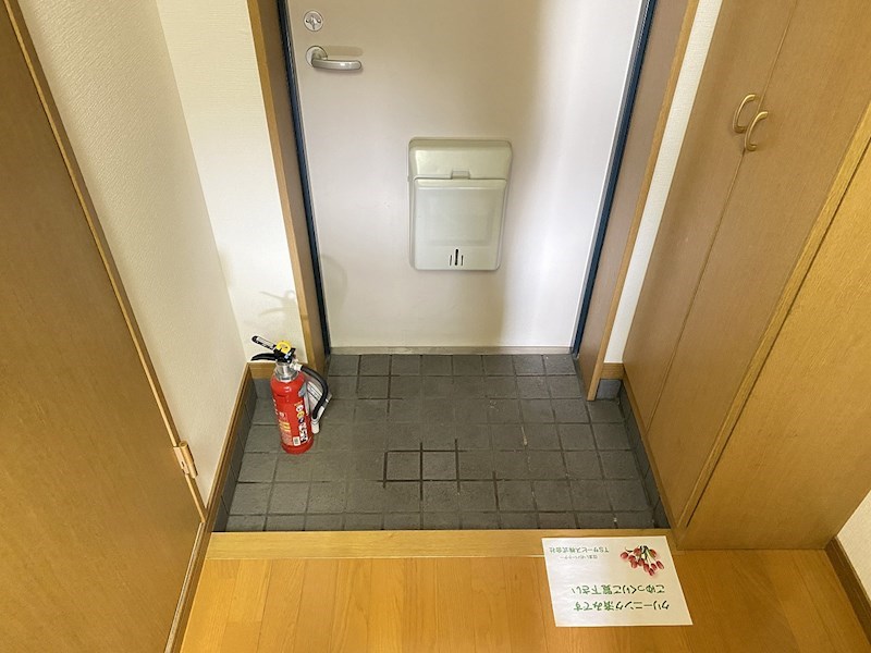 サンライン東部 玄関