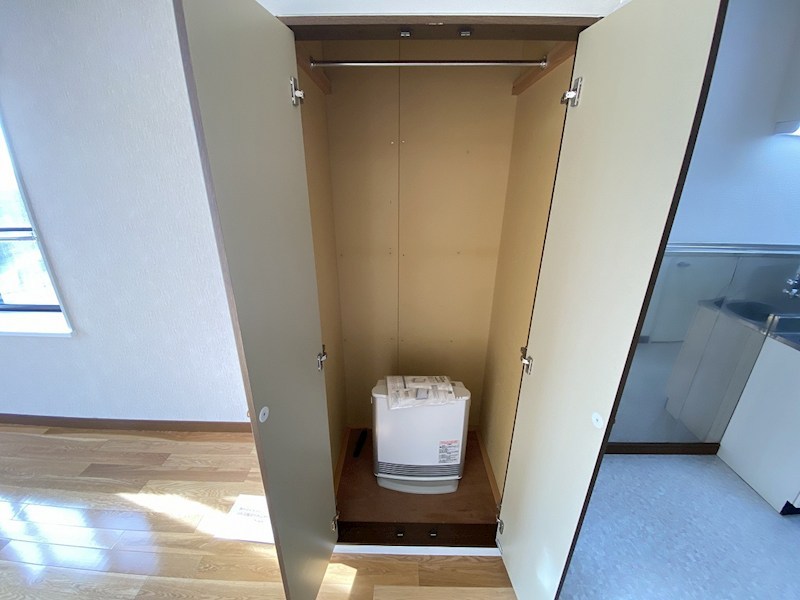 メゾンセシボン東部 収納