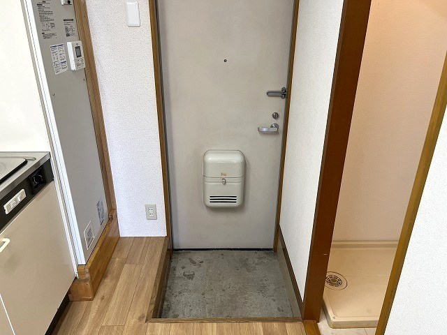 保屋野ハイツ 玄関