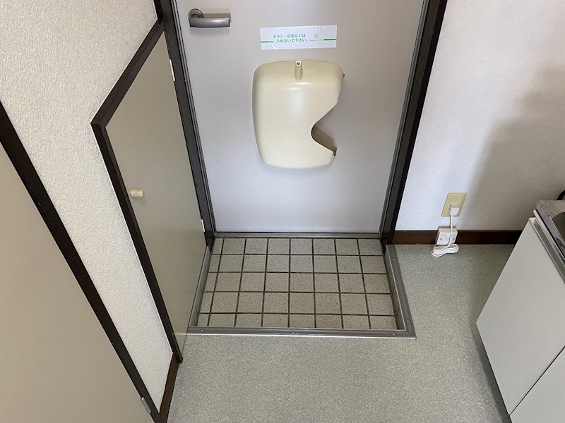 ラヴィアンローズⅡ 玄関