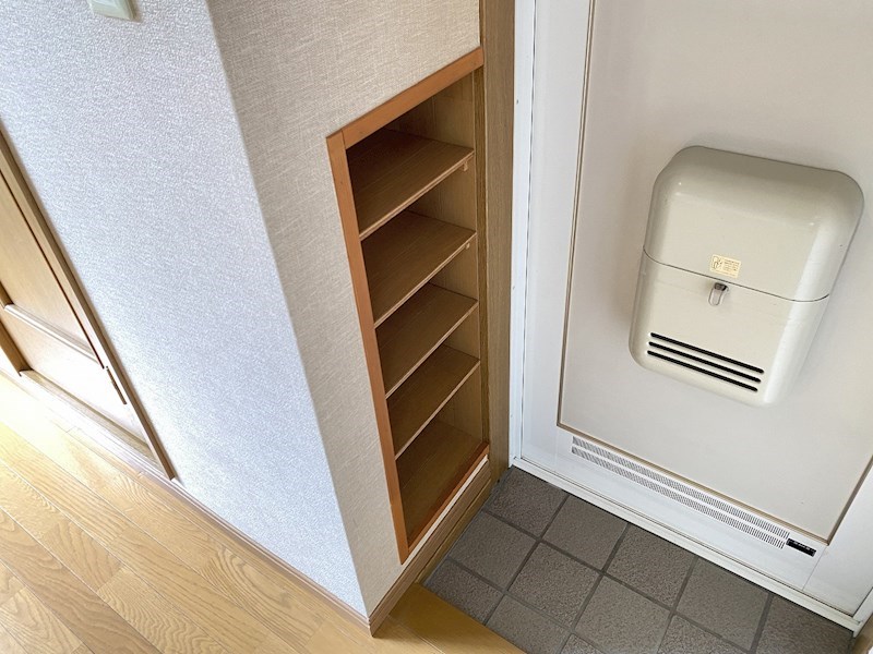 プレメゾン上野５ 収納