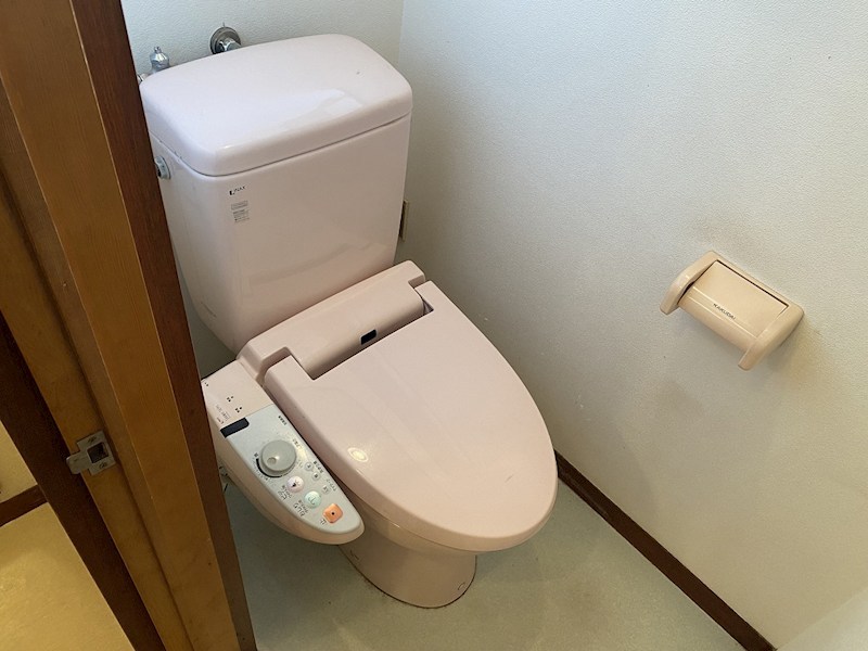 長野県東御市加沢 トイレ