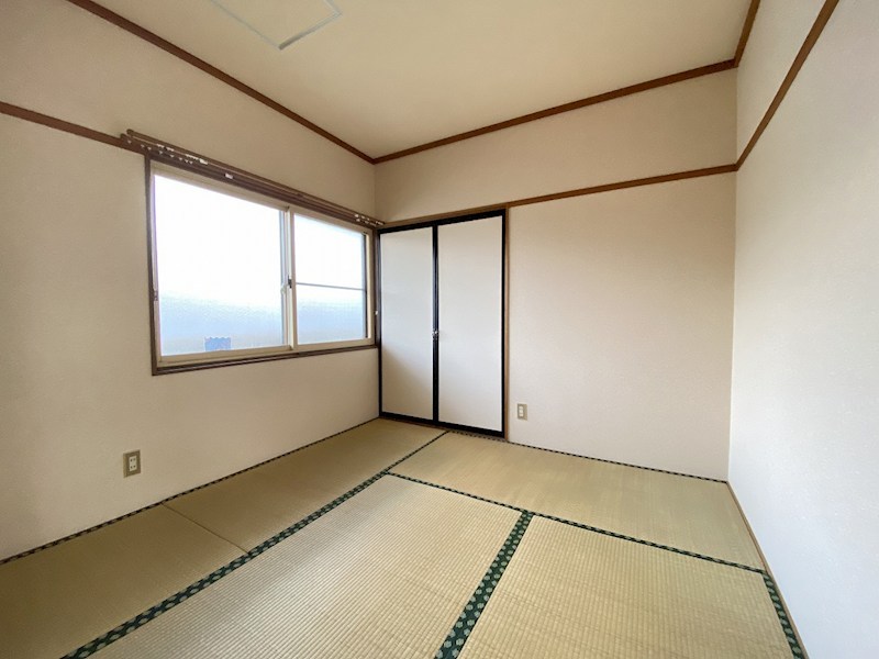 長野県東御市加沢 ベッドルーム
