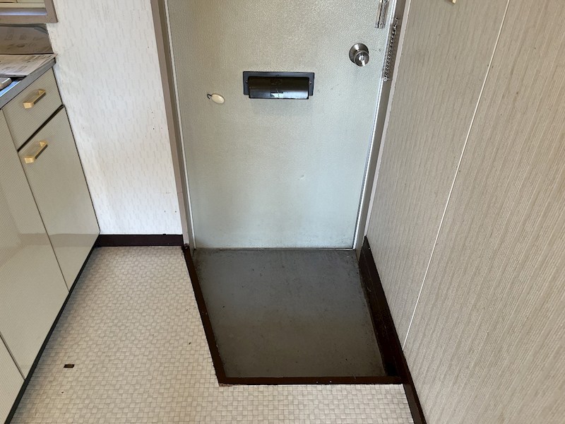 生山荘 玄関
