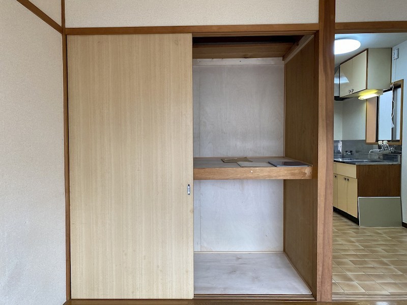 メゾン常入２ 収納