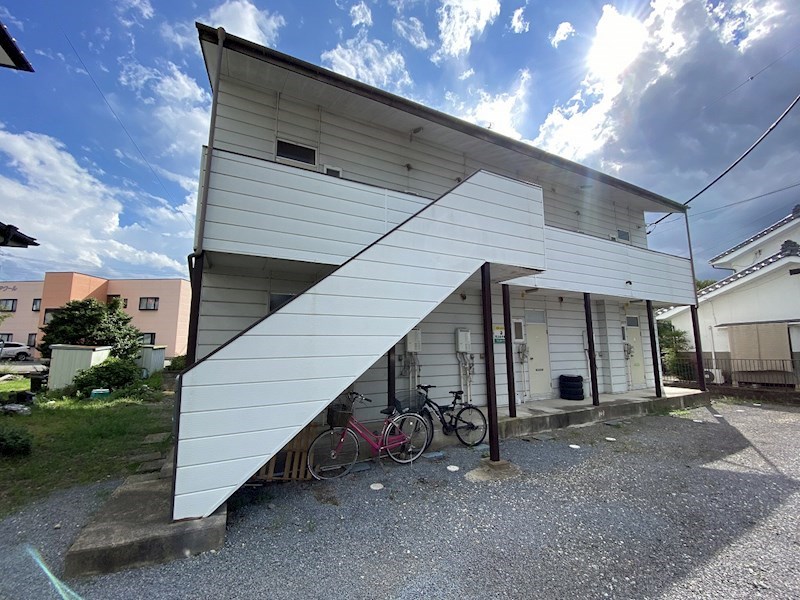 麻葉野ハイツ 駐車場