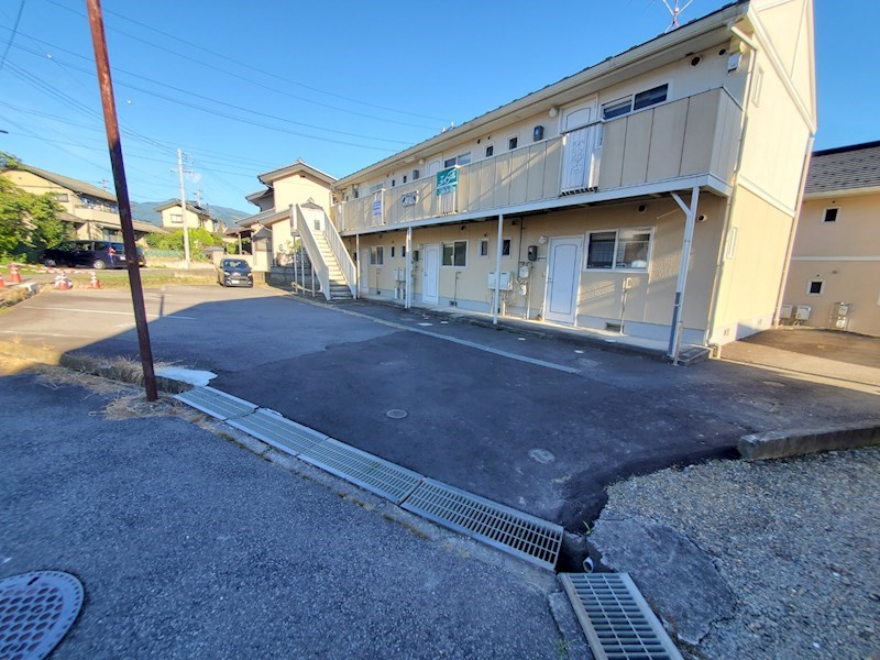 長野県上田市上田 駐車場