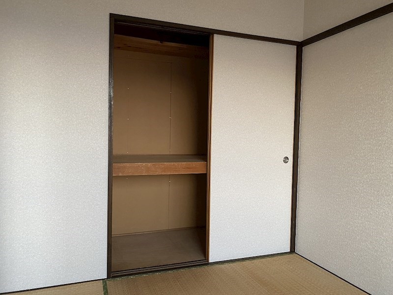 メゾン２１篠井原Ｂ棟  収納