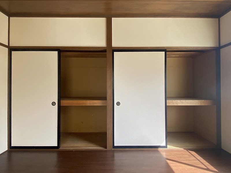 長野県上田市古里 収納