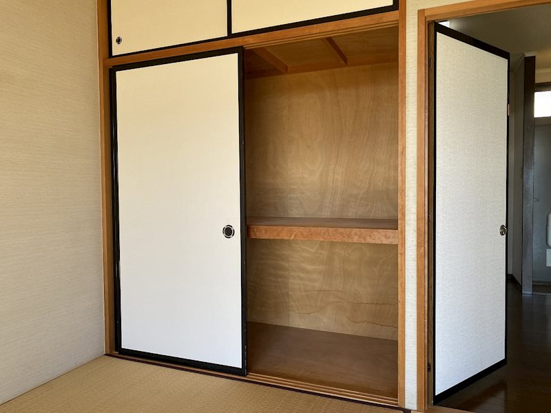 サニーハイツ1号棟 収納