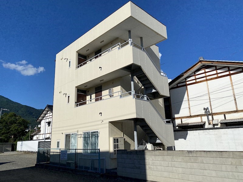房山ビル 外観