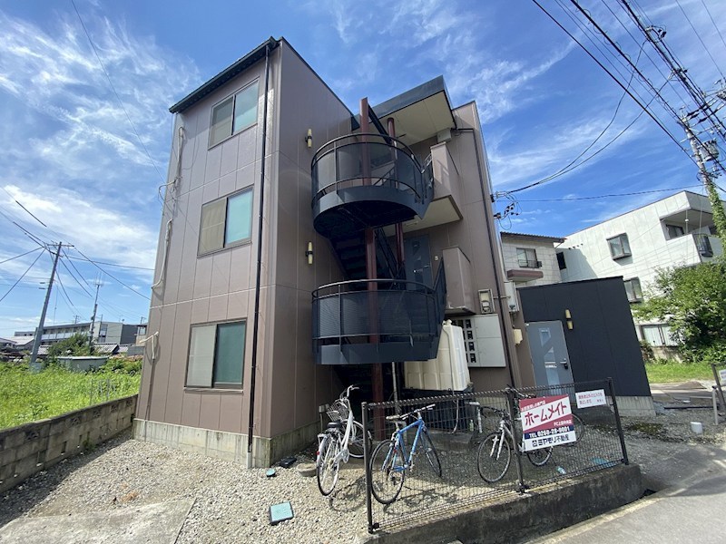 ルーミング白樺 外観
