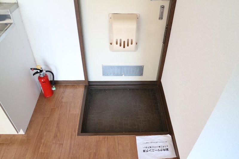 ハイツ尾崎 玄関